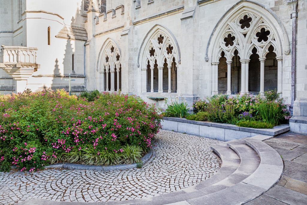 Trinity College Chapel Cloister and Memorial Rose Garden