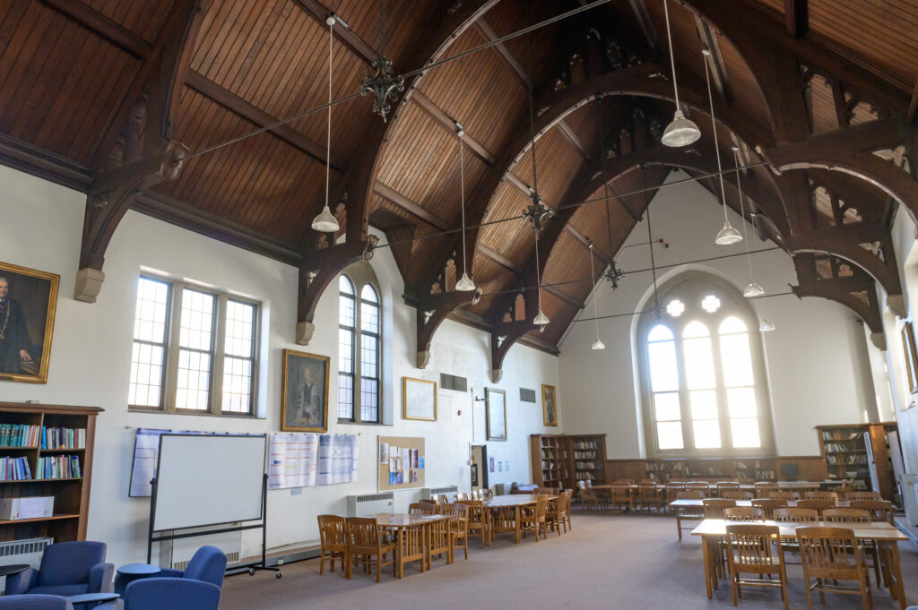 The Social Sciences Library at Williams Hall