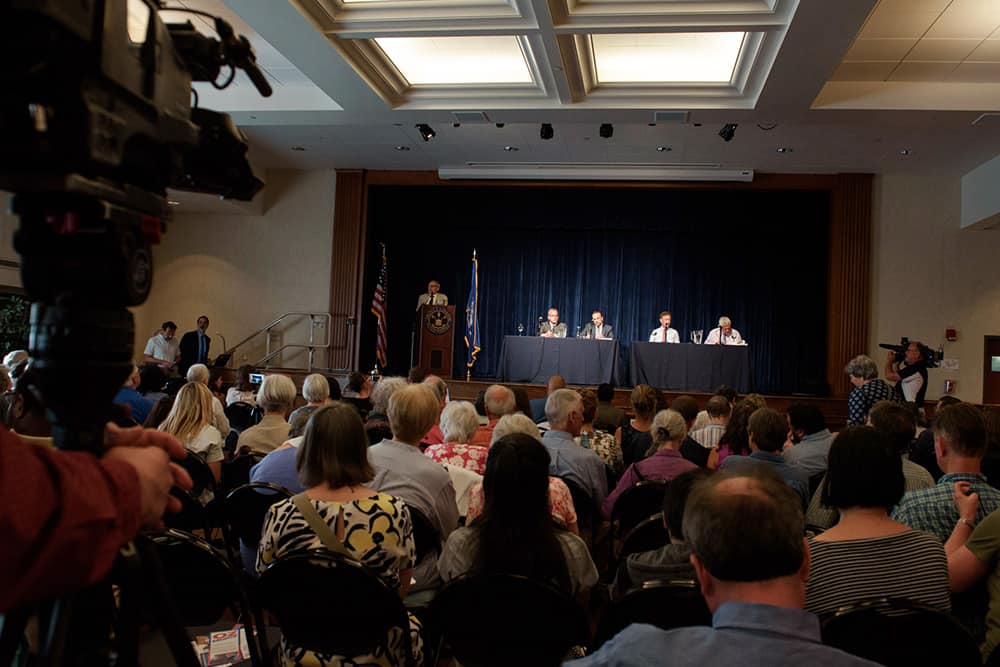 Gubernatorial forum with audience