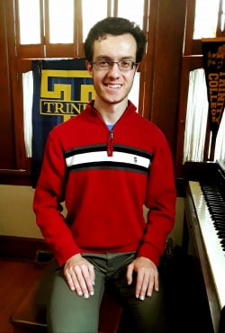 David Marottolo ’22 performs a Common Hour concert from his home.