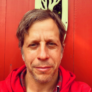 Visiting Lecturer in Theater and Dance Matthew Glassman ’99