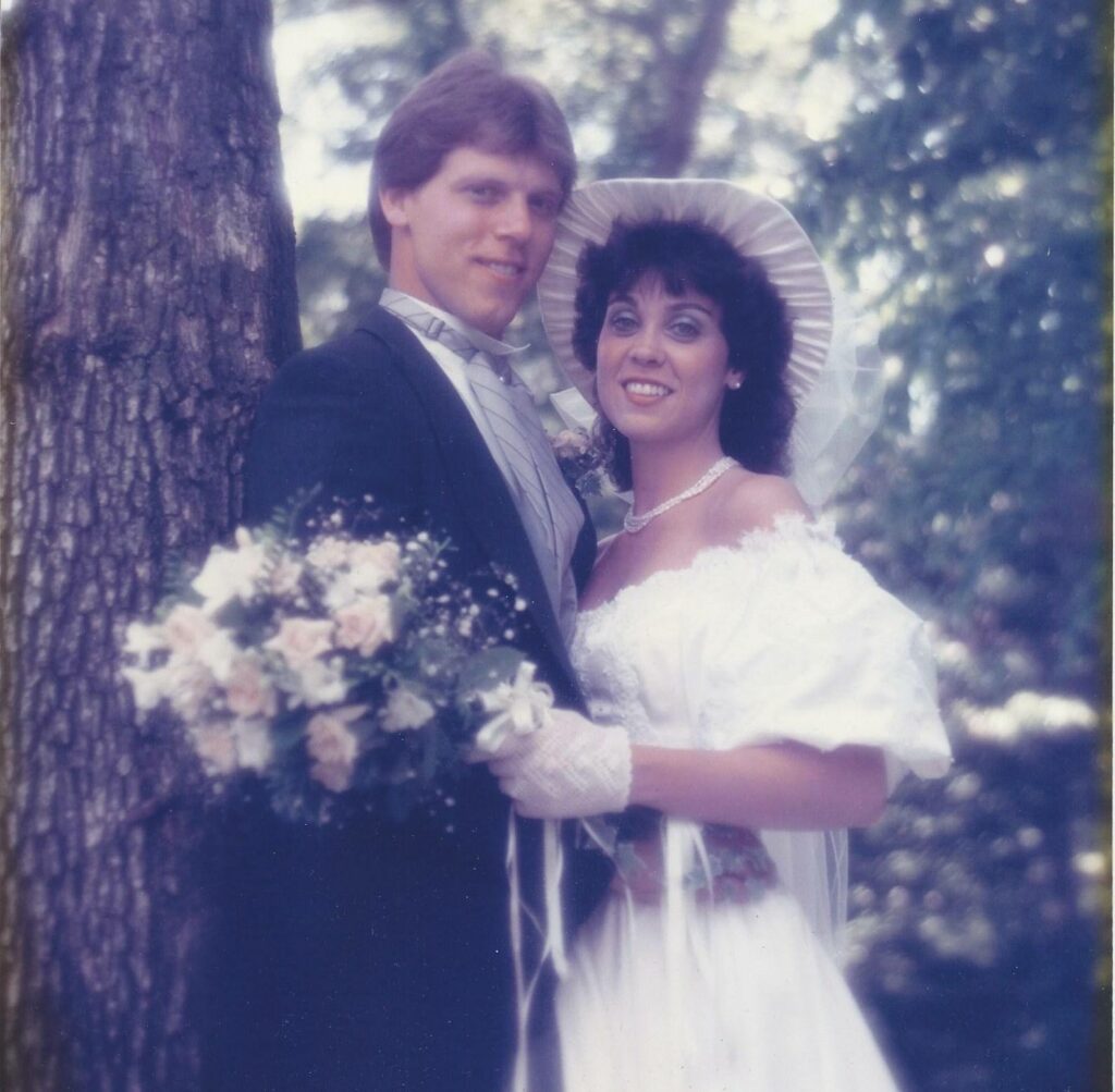 Lisa Nebbia Lindquist ’83 and William Lindquist ’82 