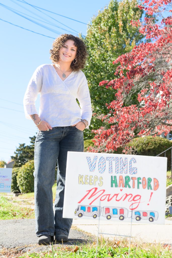Chloe Libby ’27 "A Good Sign" Hartford voter engagement project