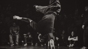 hip hop dancer on one hand